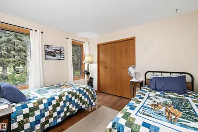 Interior photo 3 of 60213 RGE ROAD 260