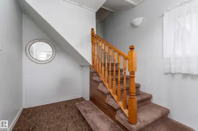 Interior photo 4 of 11406 89 ST NW