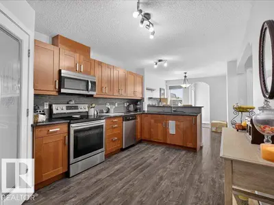 Interior photo 3 of 4808 TERWILLEGAR CM NW