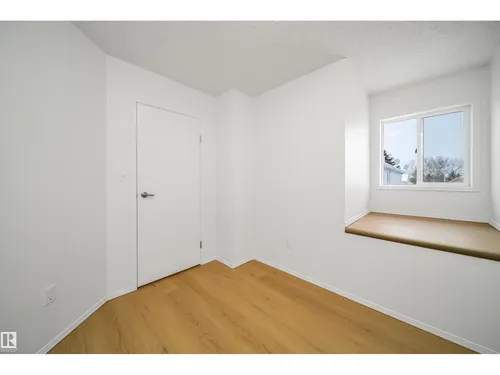 1576 MILL WOODS RD E NW, Edmonton - $249,000