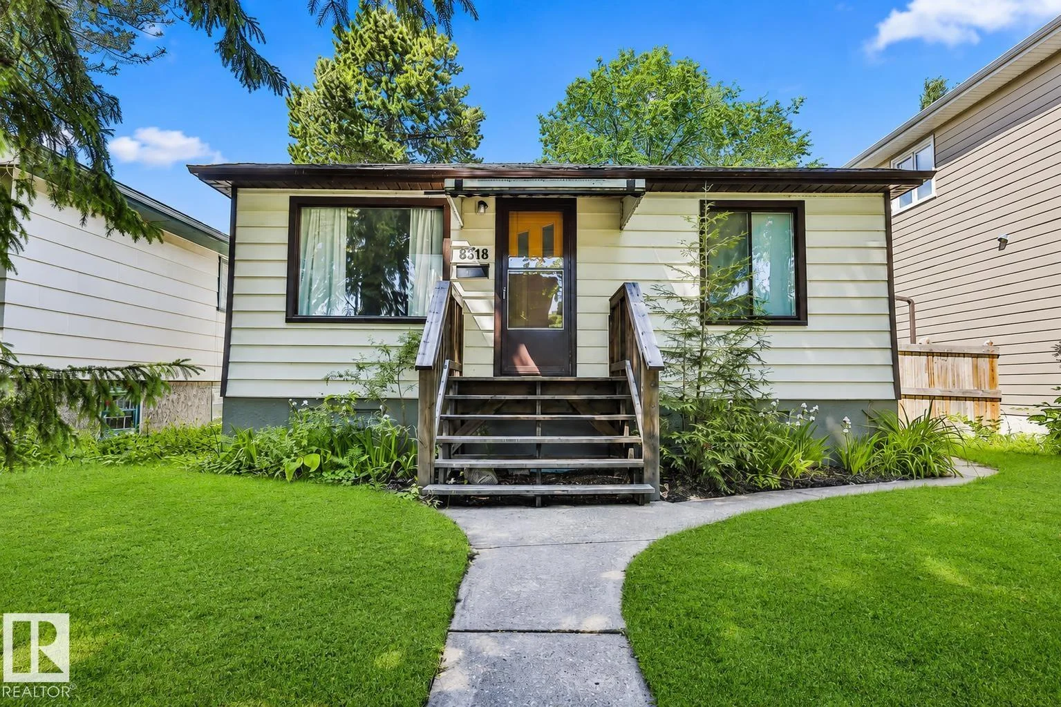 8318 80 AV NW, Edmonton - 4 bedroom Detached Single Family for sale