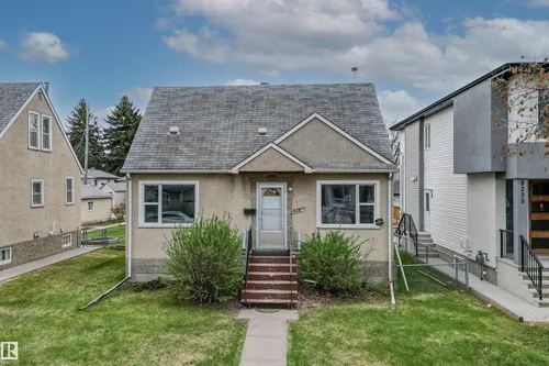 8331 81 AV NW, Edmonton - $379,000
