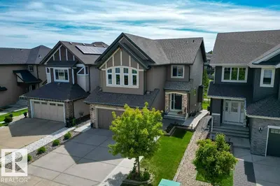 Interior photo 1 of 5315 20 AV SW SW