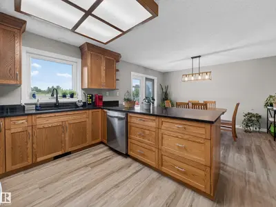 Interior photo 2 of #254 51107 RGE ROAD 221