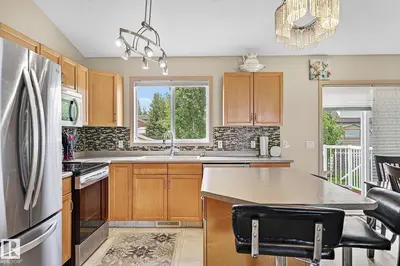 Interior photo 3 of 4805 53 AV