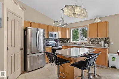 Interior photo 2 of 4805 53 AV