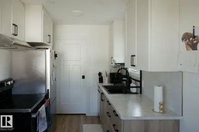 Interior photo 3 of 10503A 109 ST