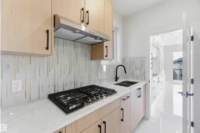 Interior photo 3 of 415 PINE PT