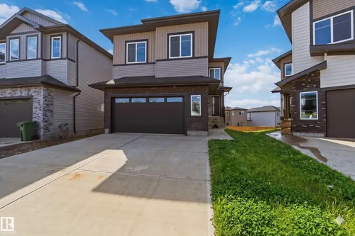 415 PINE PT, Leduc - $629,900