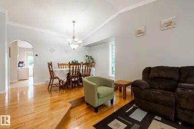 Interior photo 3 of 27 DANFORTH CR