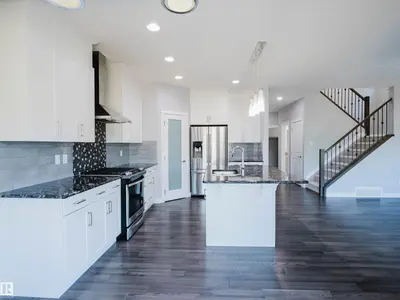 Interior photo 2 of 