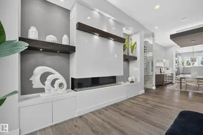 Interior photo 3 of 9509 99B ST NW