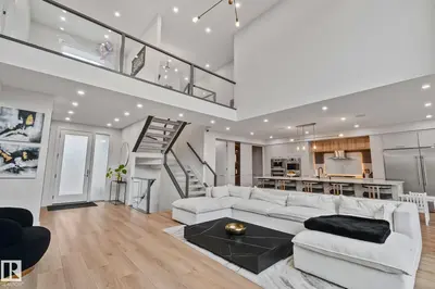 Interior photo 1 of 4509 WINGFIELD BAY BA NW