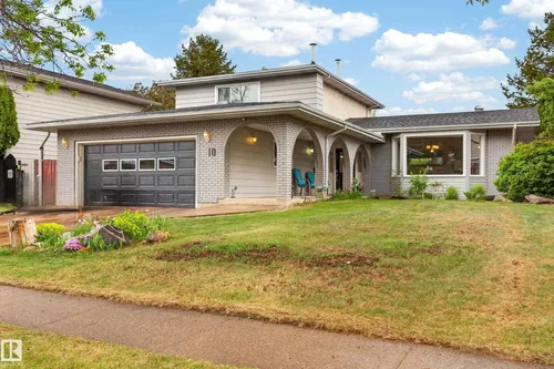 10 ABBEY CR, St. Albert - $549,000