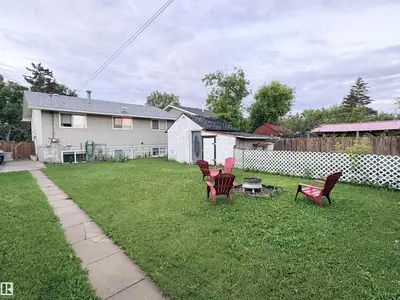 Interior photo 4 of 4704 51 AV