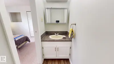 Interior photo 4 of 27309 TWP 534