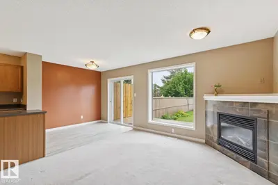 Interior photo 4 of 16014 90 ST NW