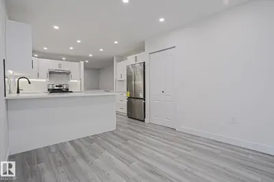 Interior photo 4 of 4716 207 ST NW