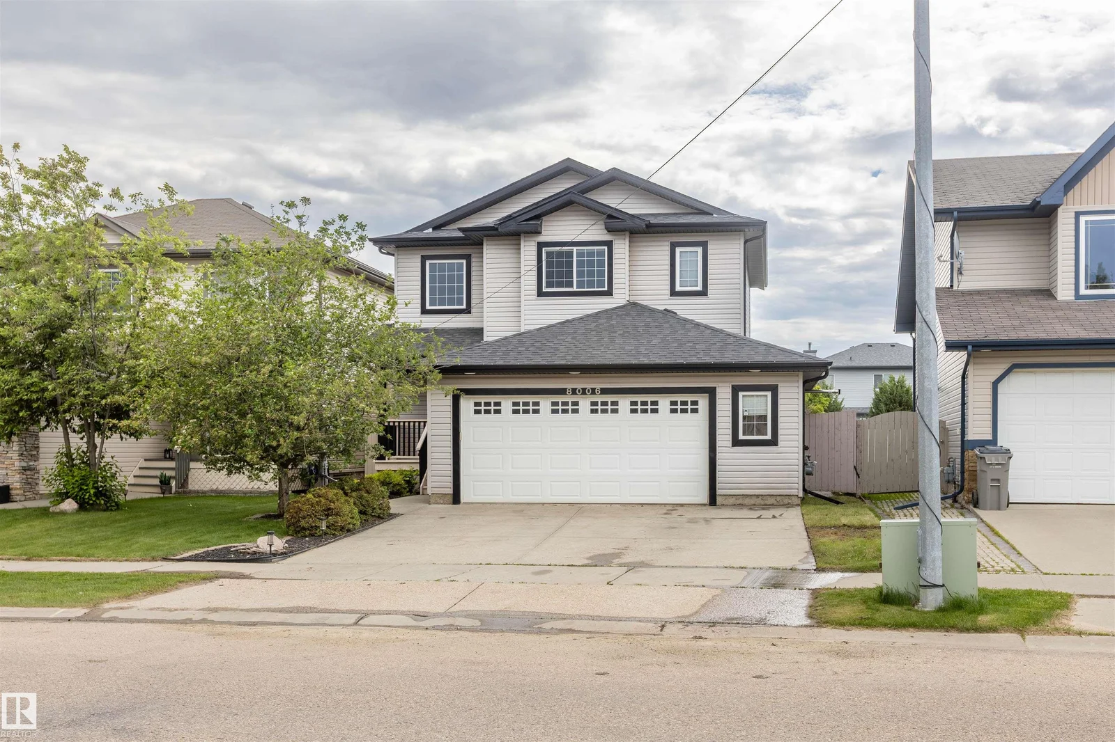 8006 96 ST, Morinville - 4 bedroom Detached Single Family for sale