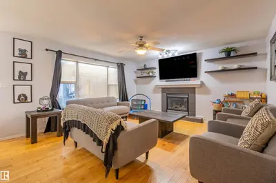 Interior photo 3 of 8006 96 ST