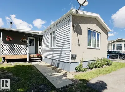 Interior photo 1 of #2 4306 47 ST
