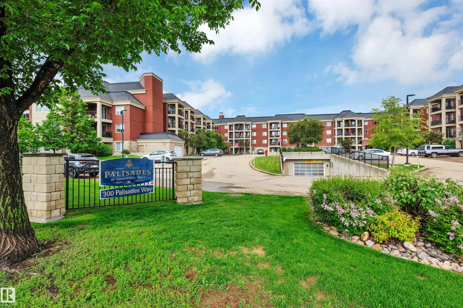 #221 300 Palisades WY, Sherwood Park - 1 bedroom Apartment for sale
