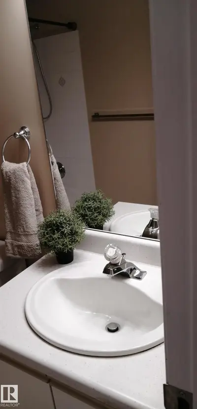Interior photo 2 of #324 6720 158 AV NW