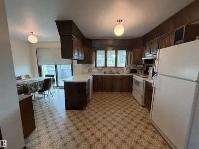 Interior photo 3 of 5319 63 ST