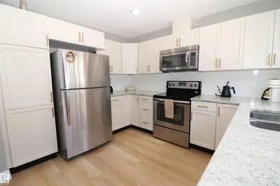 Interior photo 4 of #29 1508 105 ST NW