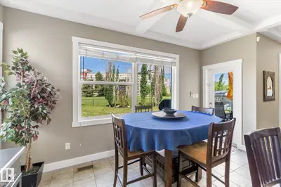 Interior photo 2 of 488 MACEWAN RD SW