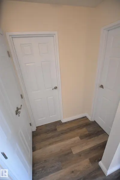 Interior photo 4 of 10511 19 AV NW
