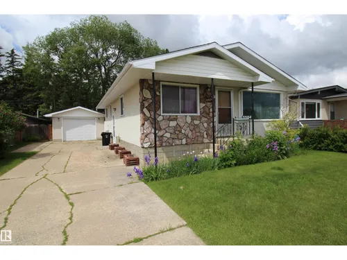 5504 56 ST, Barrhead - $259,000