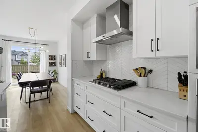Interior photo 3 of 21845 98A AV NW