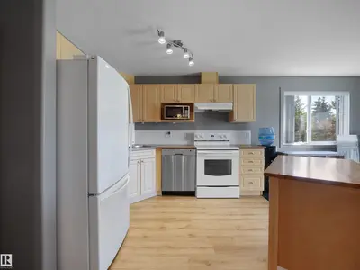 Interior photo 4 of #217 240 SPRUCE RIDGE RD