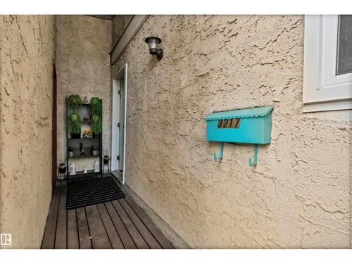 3217 132A AV NW, Edmonton - $284,900
