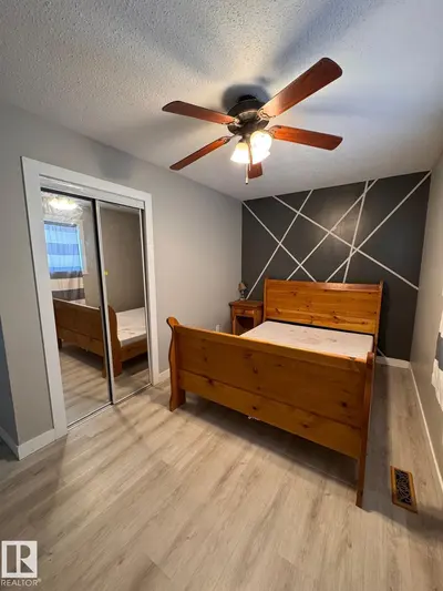 Interior photo 3 of 2910 132A AV NW
