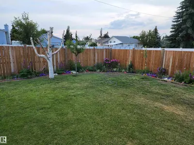 Interior photo 3 of 4428 11A AV NW NW