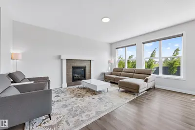 Interior photo 4 of 4863 KINNEY RD SW