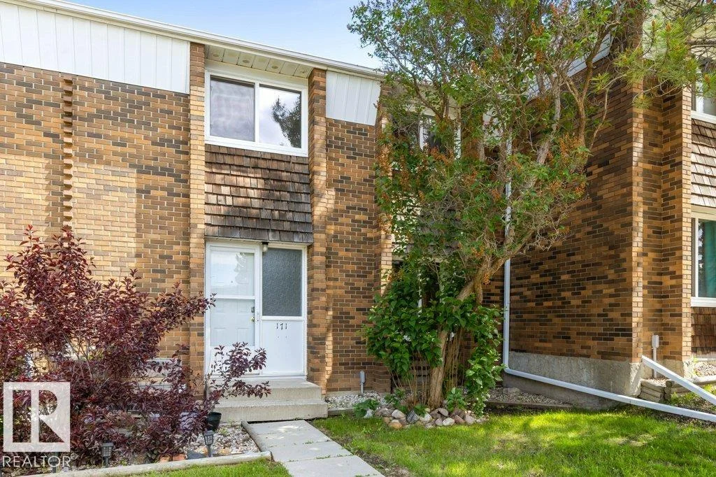 171 RIDGEWOOD, St. Albert - 4 bedroom Townhouse for sale