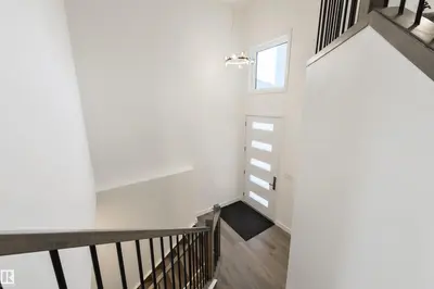 Interior photo 1 of 5223 47 AV