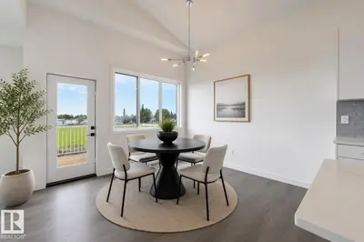 Interior photo 4 of 5223 47 AV