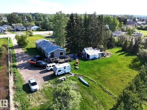 4732 54 AV, Wildwood - $248,500