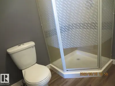 Interior photo 4 of 5040 50 ST