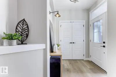 Interior photo 1 of 519 Ashgrove Circle