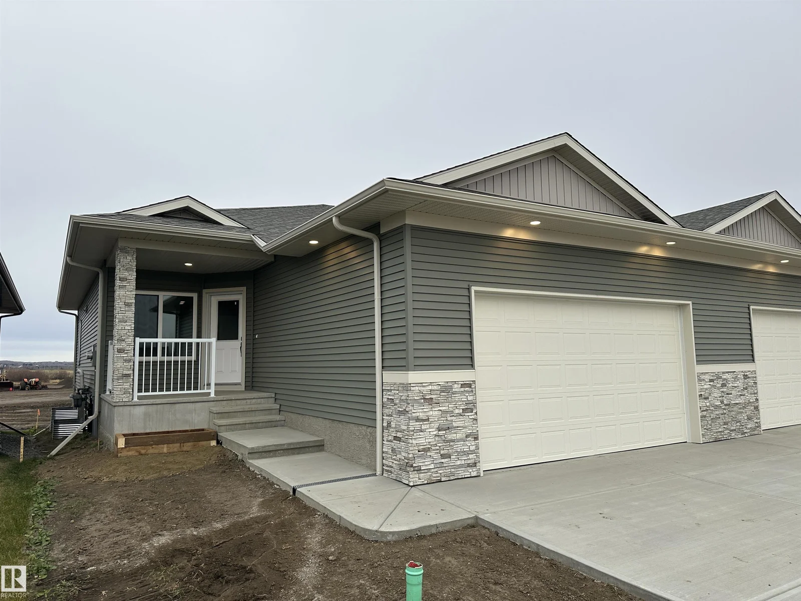 #33 11 DALTON LI, Spruce Grove - 2 bedroom Duplex for sale