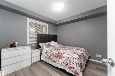 Interior photo 1 of #117 3207 JAMES MOWATT TR SW