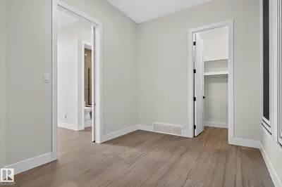 Interior photo 2 of 7664 KIMIWAN CR SW
