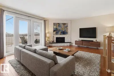 Interior photo 4 of 9023 95 ST NW