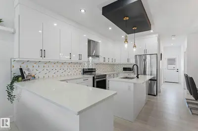 Interior photo 3 of 3606 42 AV