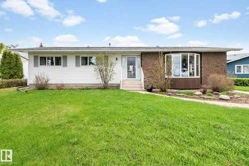 4611 Lakeshore DR, Bonnyville Town - $399,900
